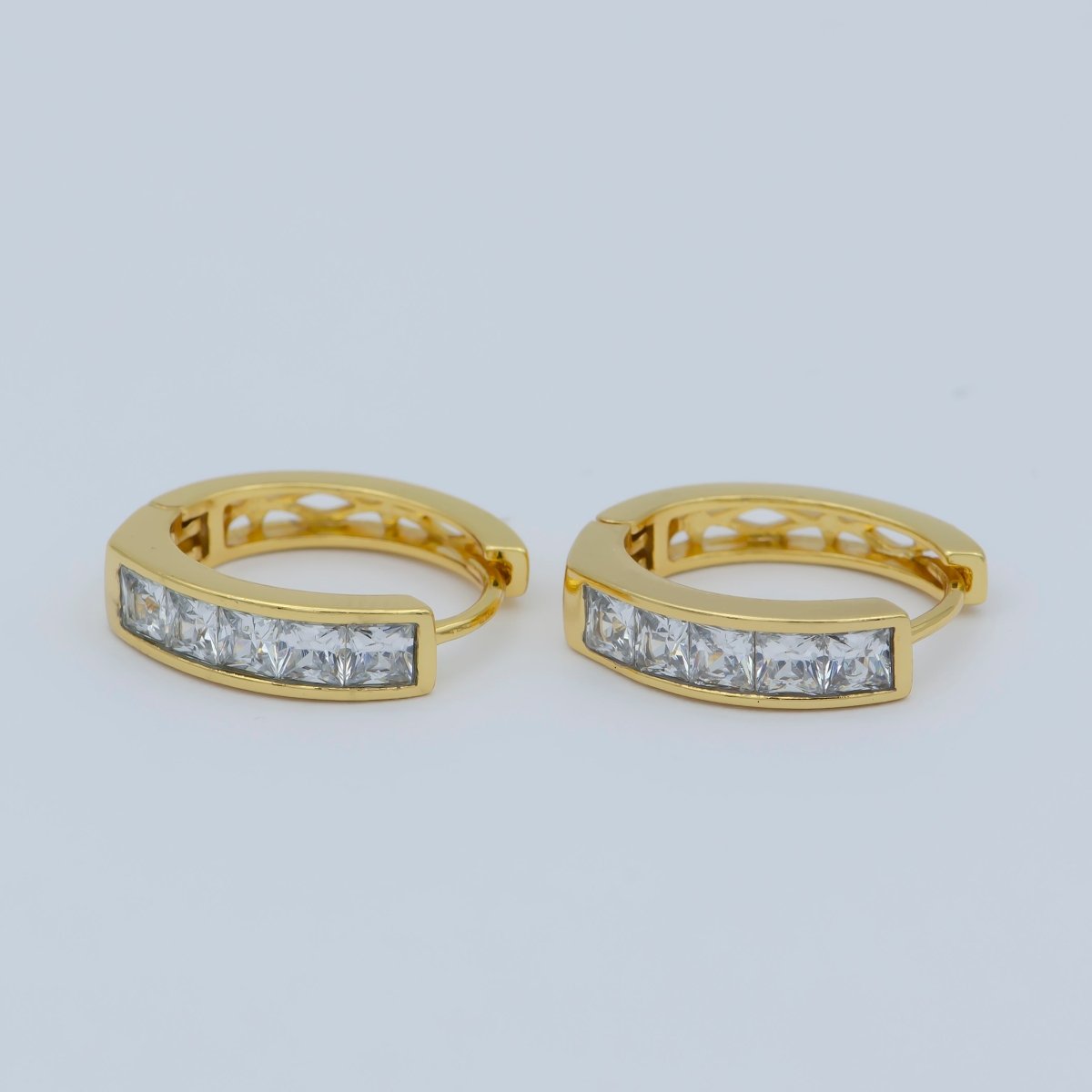 24K Gold Filled CZ Square Lined Huggie Earring | AB1159 - DLUXCA
