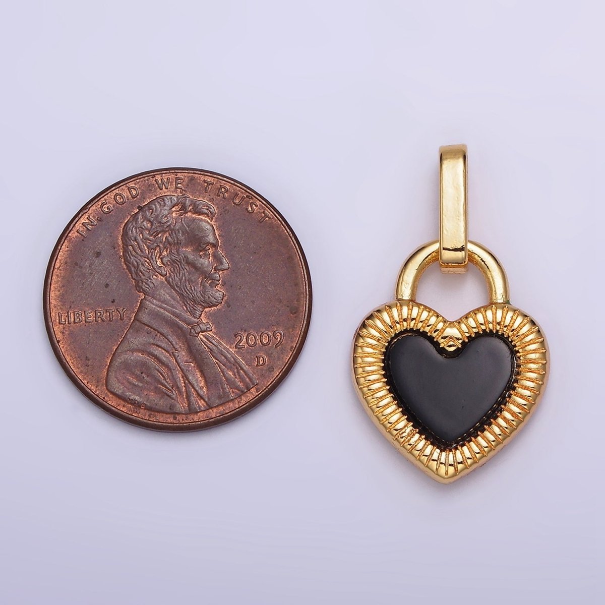 24K Gold Filled Double Sided Red Carnelian Onyx Line-Textured Heart Lock Pendant | AA599 - DLUXCA