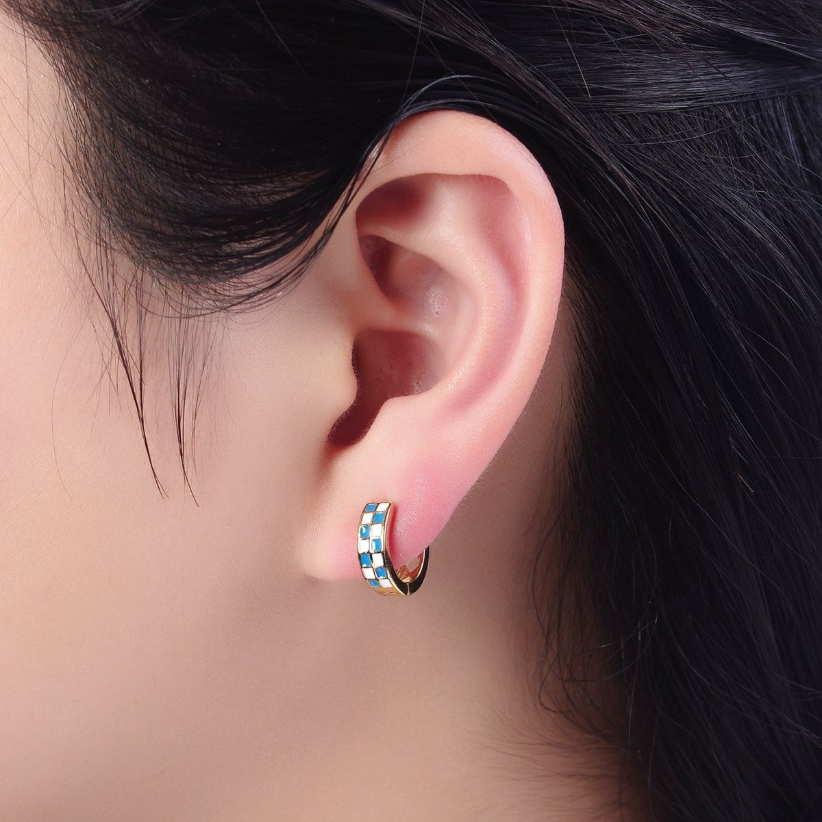 24K Gold Filled Enamel Checker Hoops Earring Retro Gold Huggie Earrings V131 V132