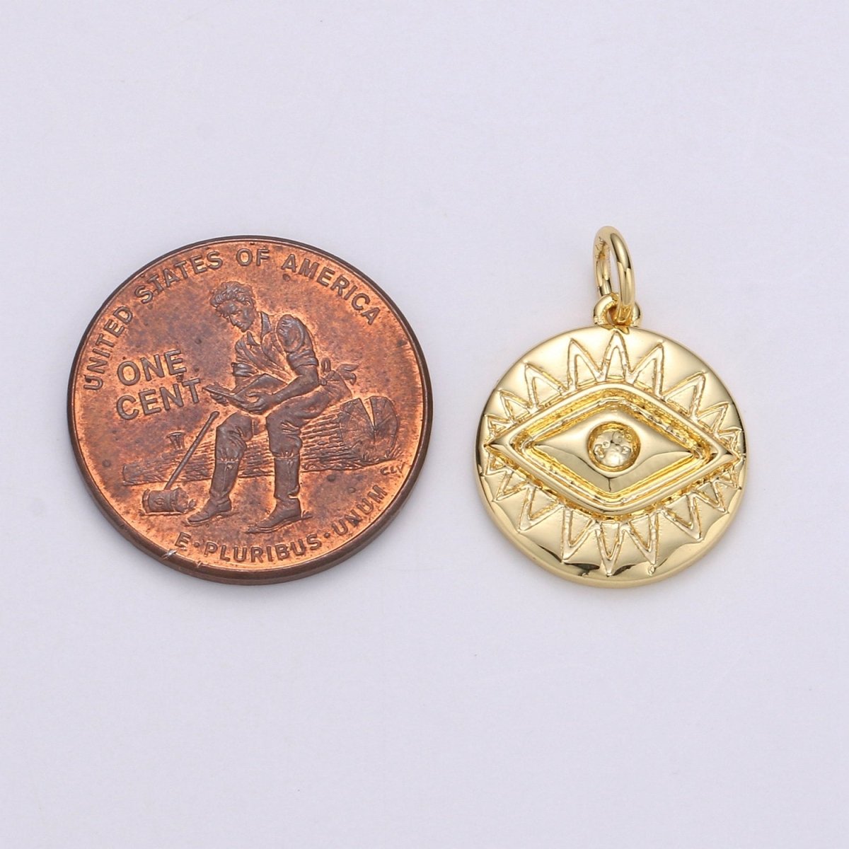 24K Gold Filled Evil Eye Round Circle Charm Medallion Coin Round , Eye of Ra Charm for Necklace D-686 - DLUXCA