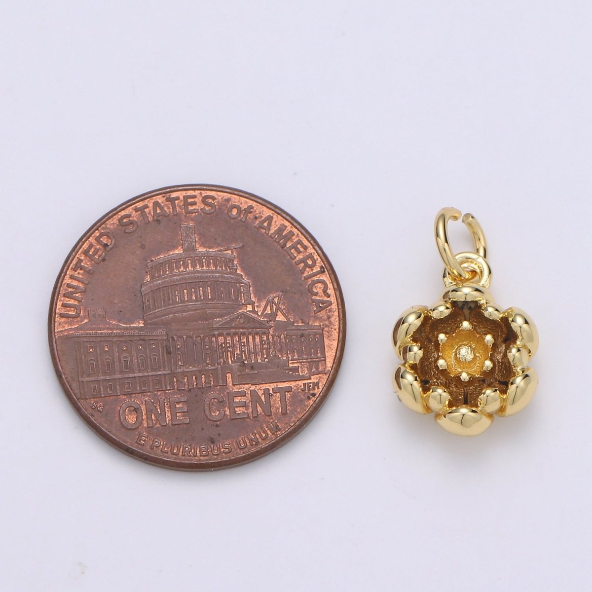 24K Gold Filled Flower Charm E-073 - DLUXCA
