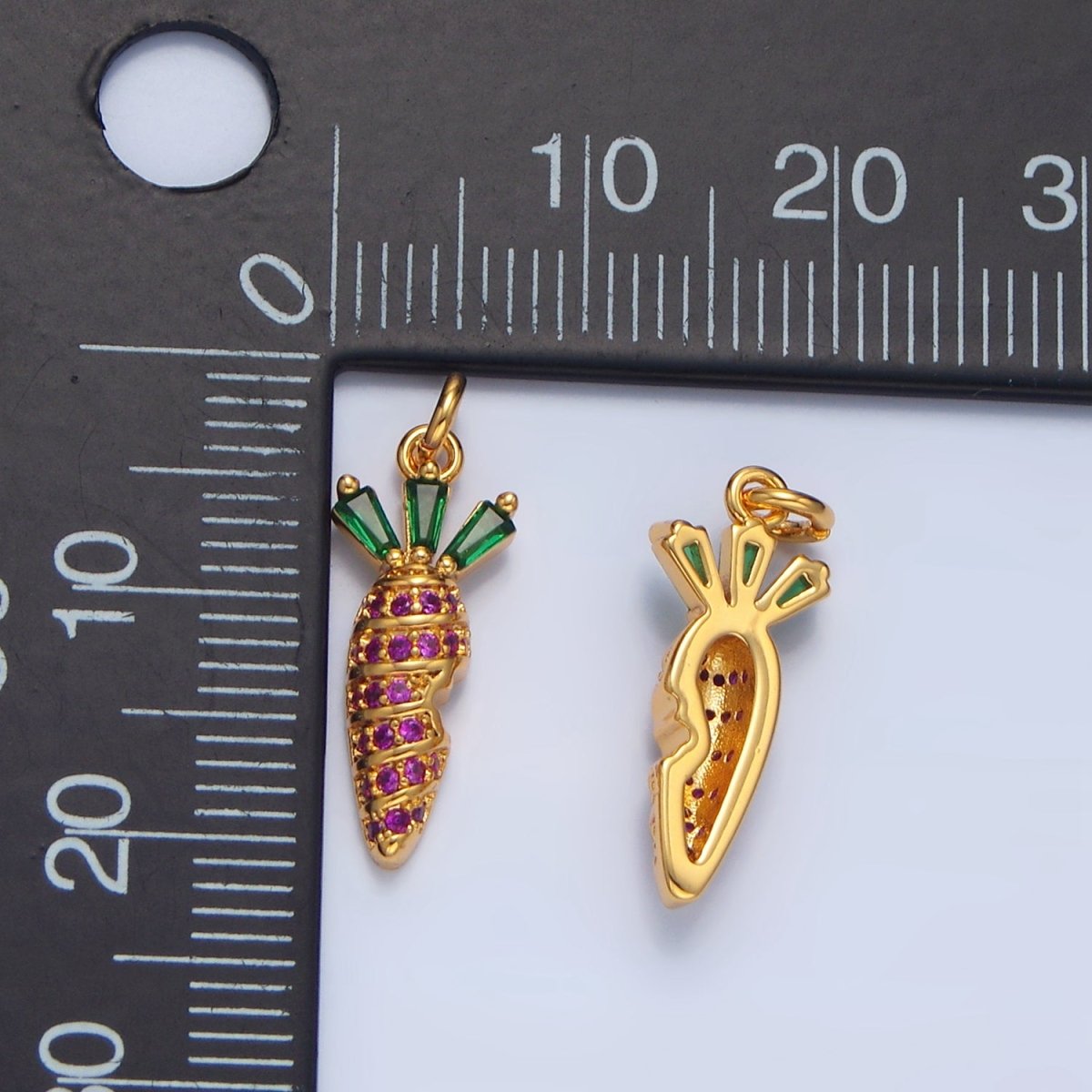 24K Gold Filled Fuchsia Micro Paved Baguette Carrot Charm | X617 - DLUXCA