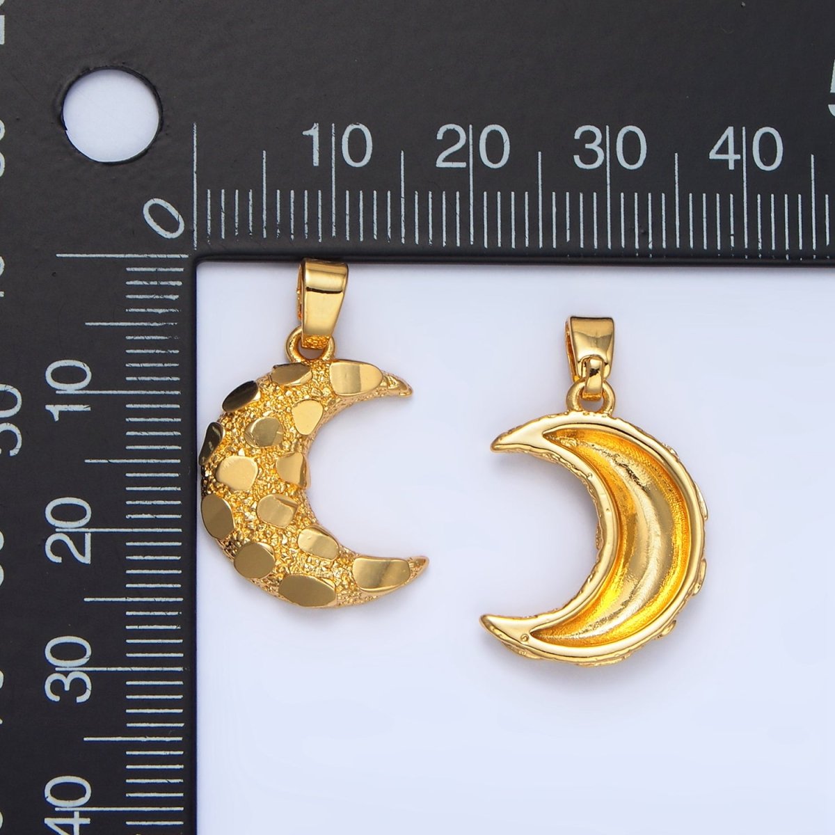 24K Gold Filled Geometric Edged Textured Celestial Crescent Moon Pendant | AA944 - DLUXCA
