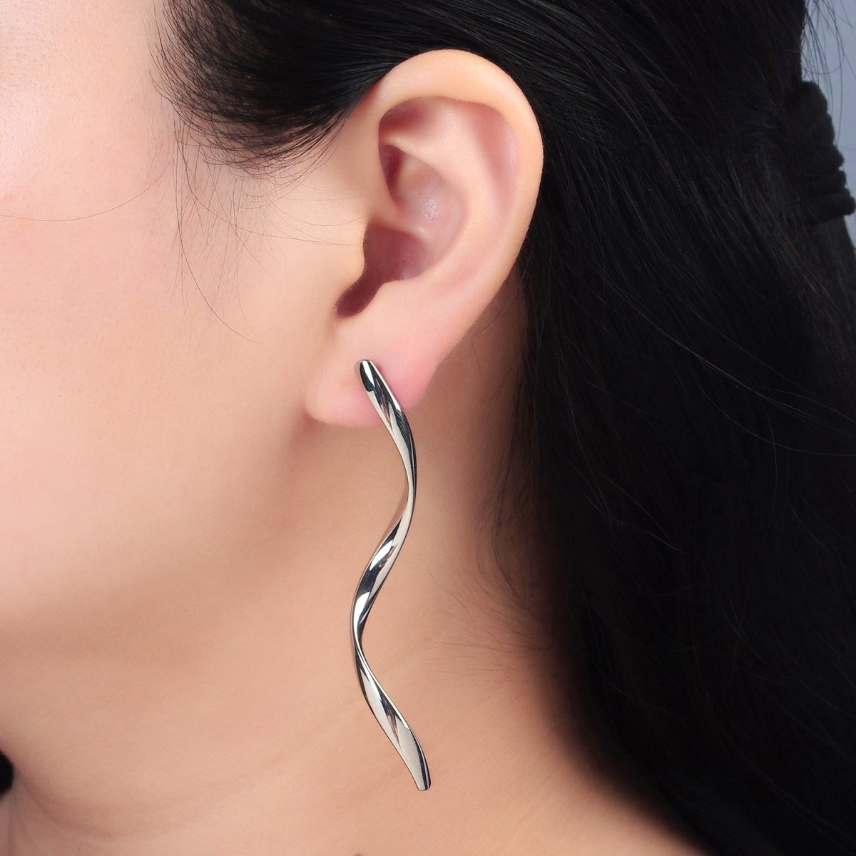 24K Gold Filled Geometric Wavy Stud Earrings in Gold & Silver | AD600 AD601