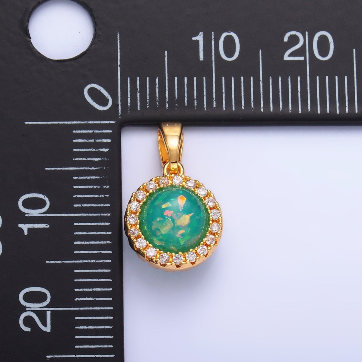 24K Gold Filled Green Opal Micro Paved Round Pendant | AA1458 - DLUXCA