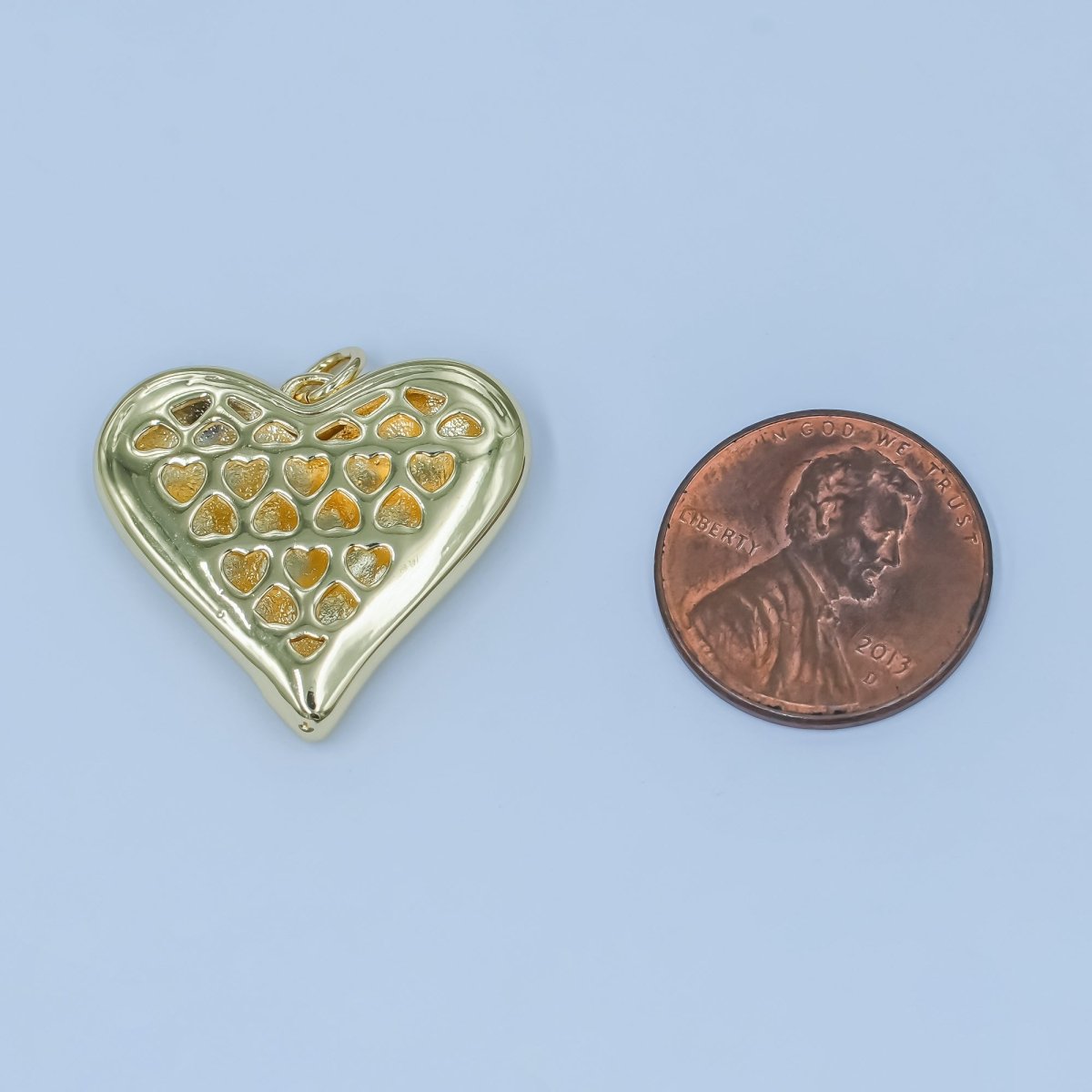 24K Gold Filled Heart Minimalist Filigree Charm | N080 - DLUXCA