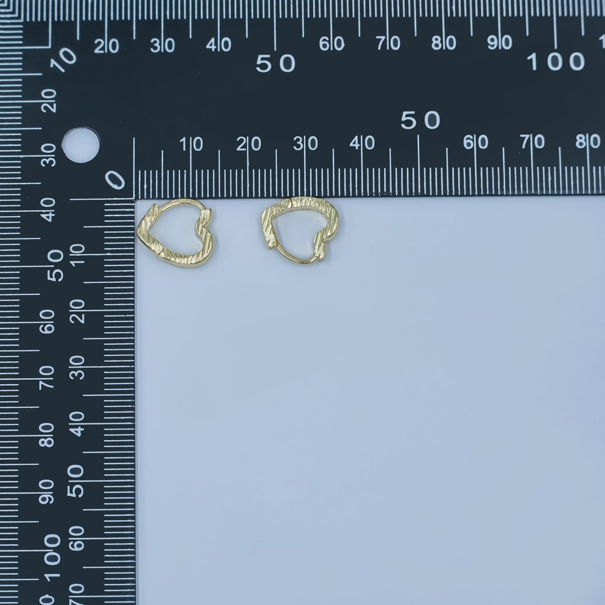 24K Gold Filled Line - Textured Heart Hoop Earrings | AD1049 - DLUXCA