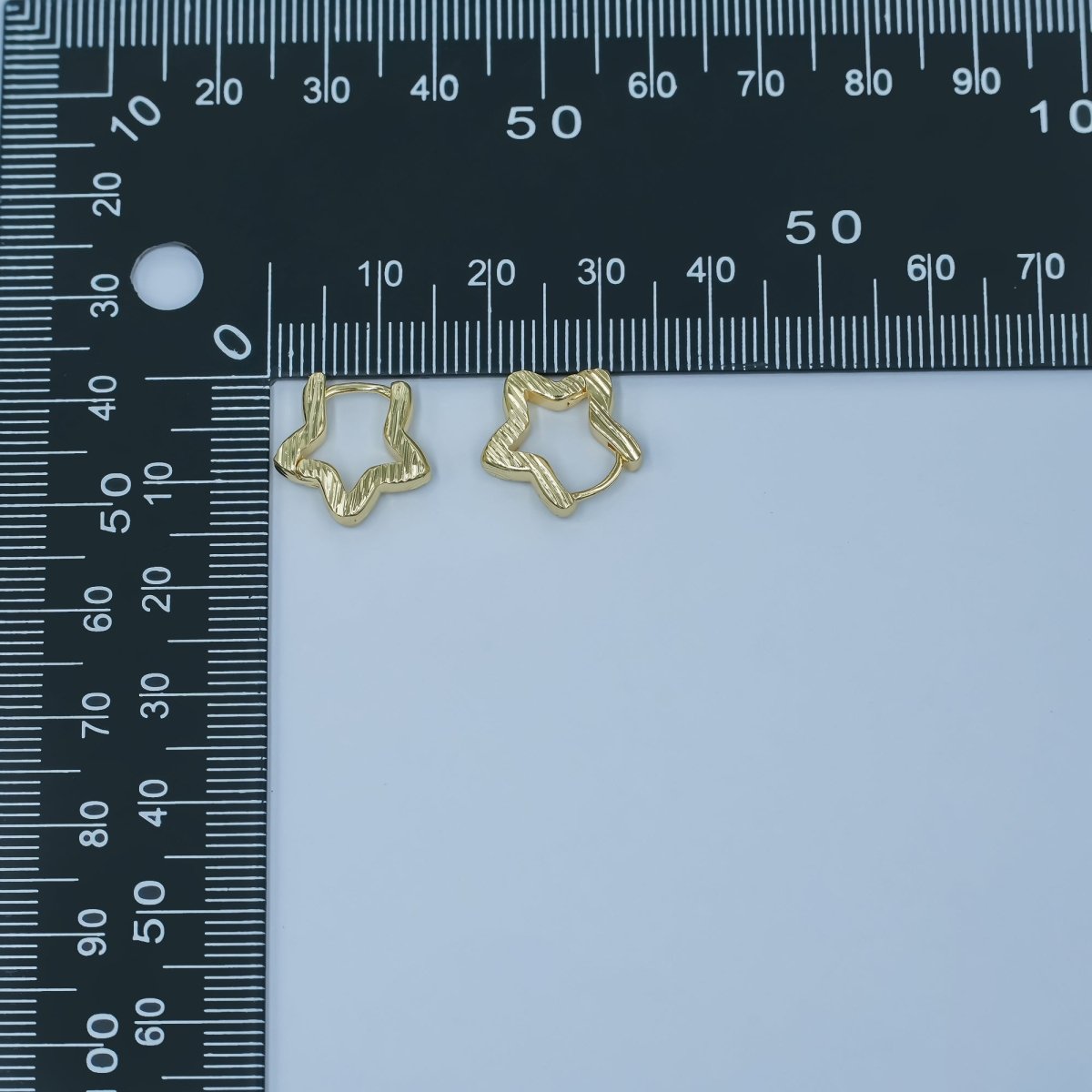 24K Gold Filled Line - Textured Star Hoop Earrings | AD1001 - DLUXCA