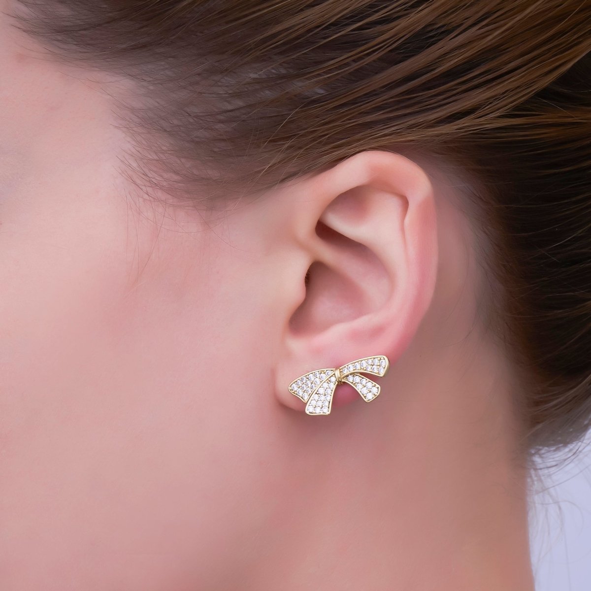 24K Gold Filled Micro Paved Ribbon Bow Stud Earrings | T063 - DLUXCA