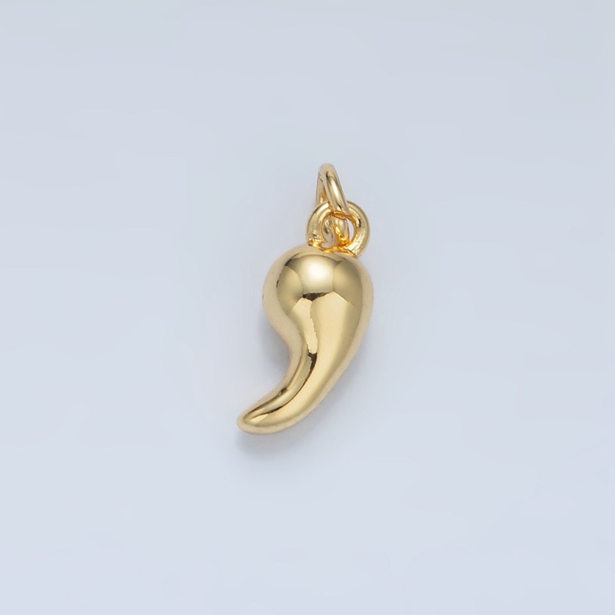 24K Gold Filled Mini Animal Tusk Teeth Charm | E657 - DLUXCA