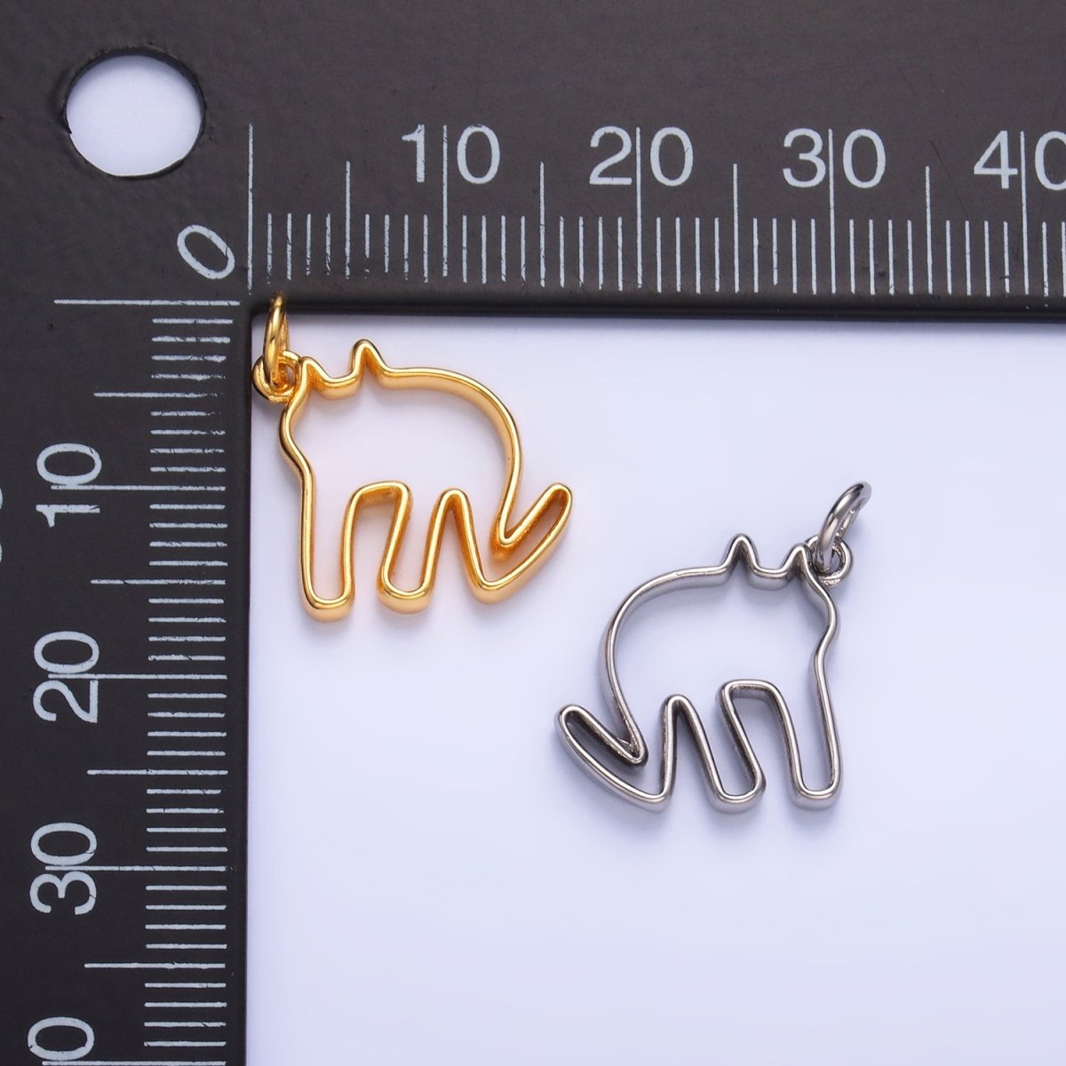 24K Gold Filled Minimalist Cat Outline Charm in Gold & Silver | M622