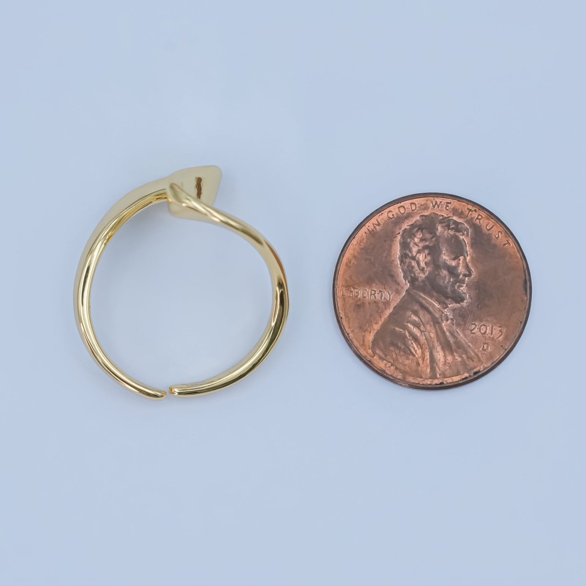 24K Gold Filled Minimalist Curve Wave Band Ring | O822 - DLUXCA