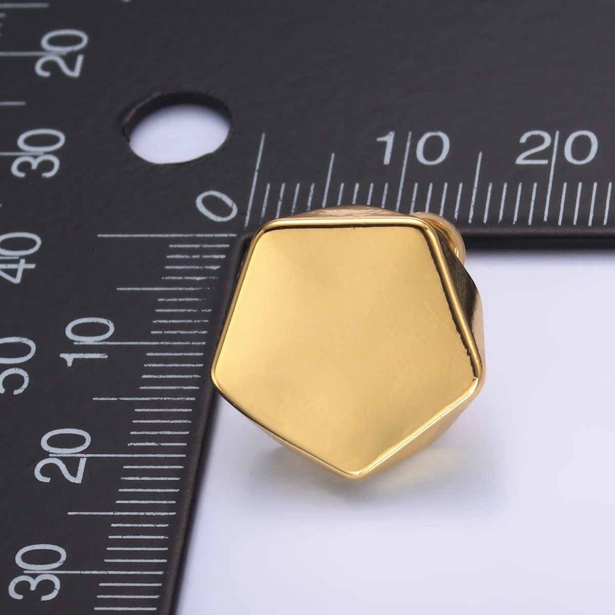 24K Gold Filled Minimalist Geometric Hexagon Stud Earrings | AB649 - DLUXCA