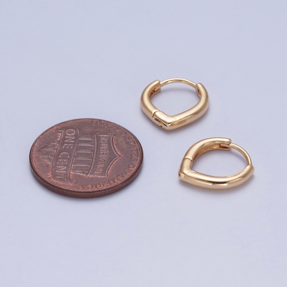 24K Gold Filled Minimalist Teardrop Huggie Hoops Earrings P-399 - DLUXCA