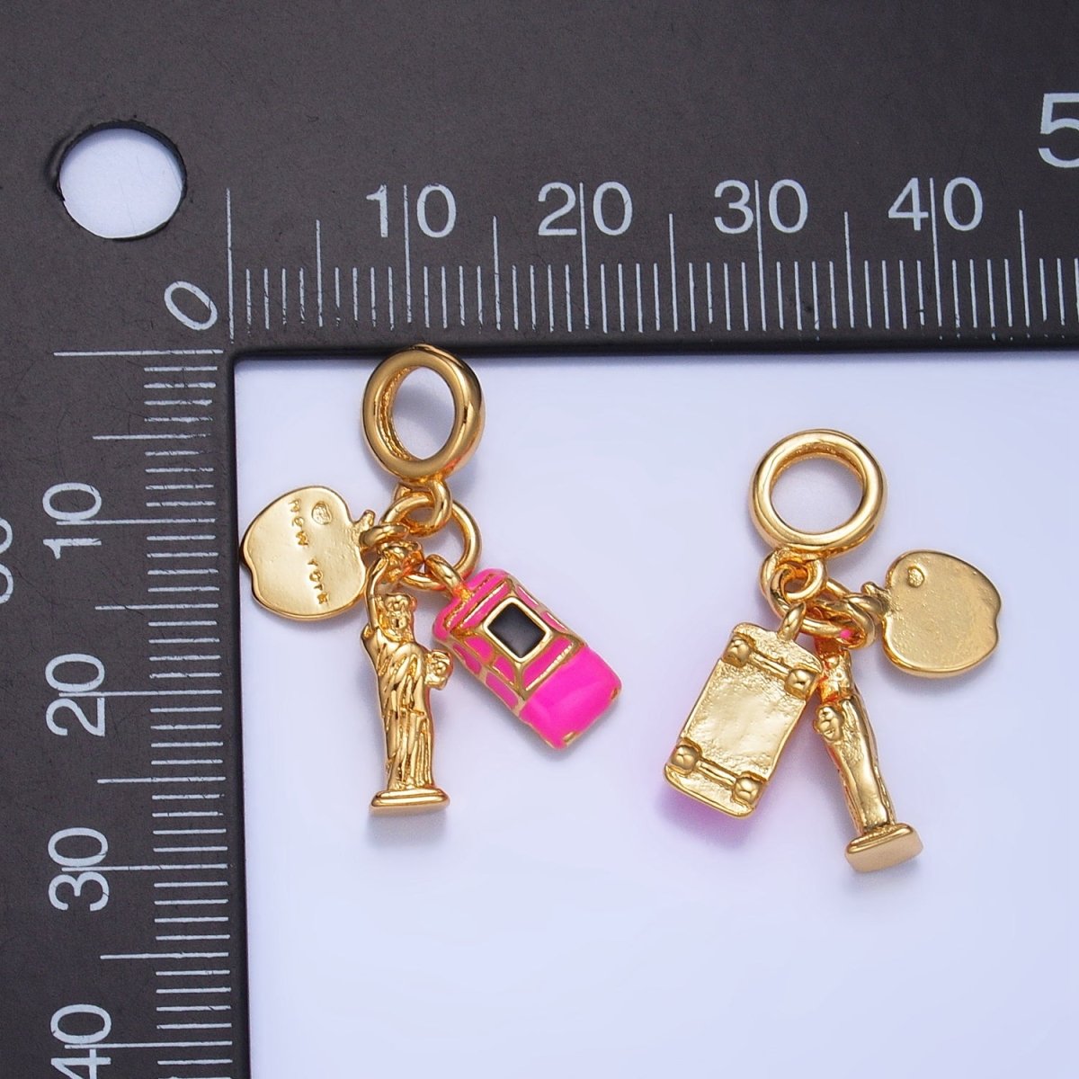 24K Gold Filled New York Big Apple Multidimensional Rhondelle Drop Charm | M336