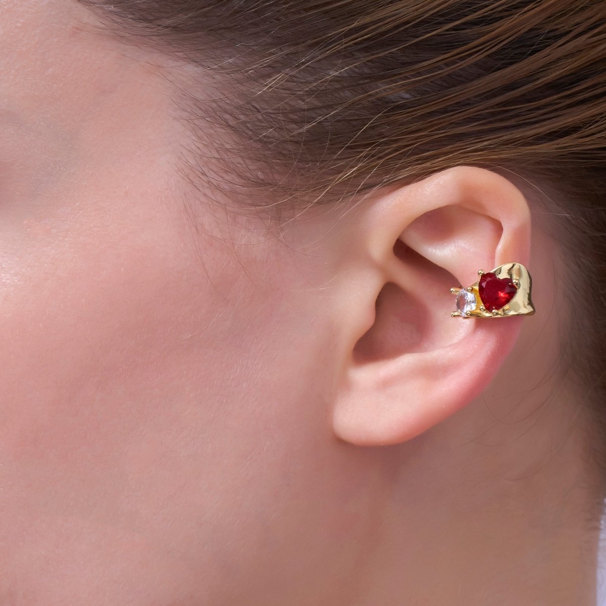 24K Gold Filled Red Clear CZ Geometric Band Ear Cuff Earring | AI031 - DLUXCA