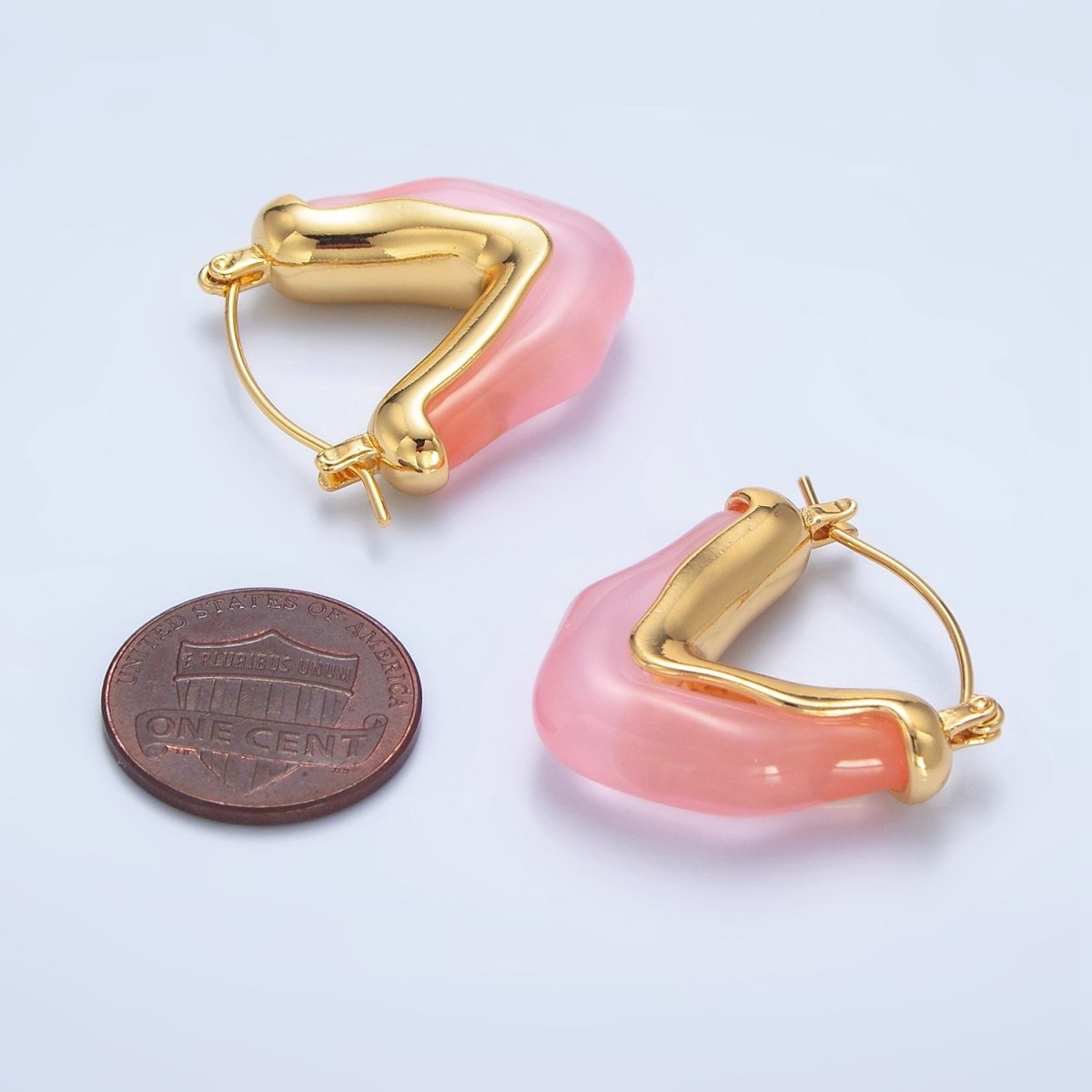24K Gold Filled Resin V-Shaped Latch Hoop Earrings | P233 - P306