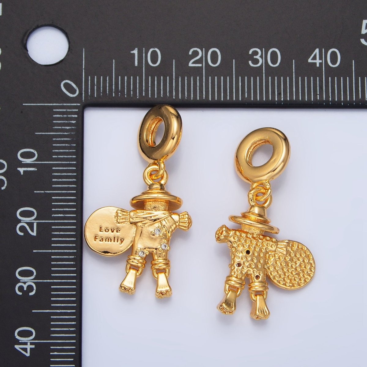 24K Gold Filled Scarecrow "Love Family" Script Rhondelle Drop Pendant | X587 - DLUXCA
