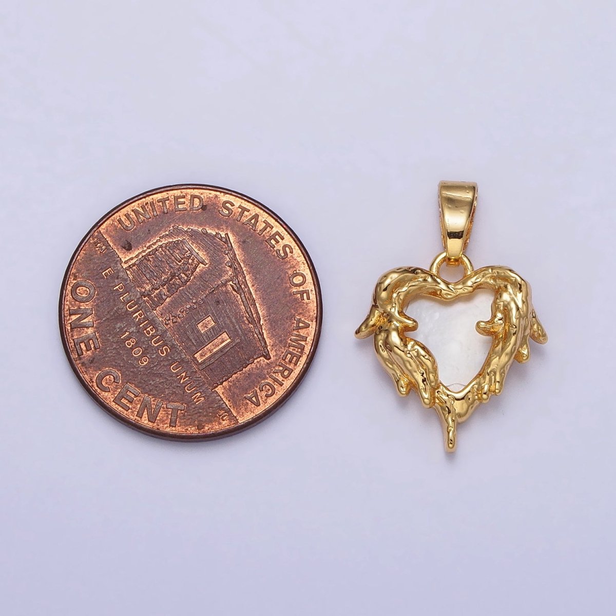 24K Gold Filled Shell Pearl Gold Molten Drip Heart Pendant | AA109 - DLUXCA