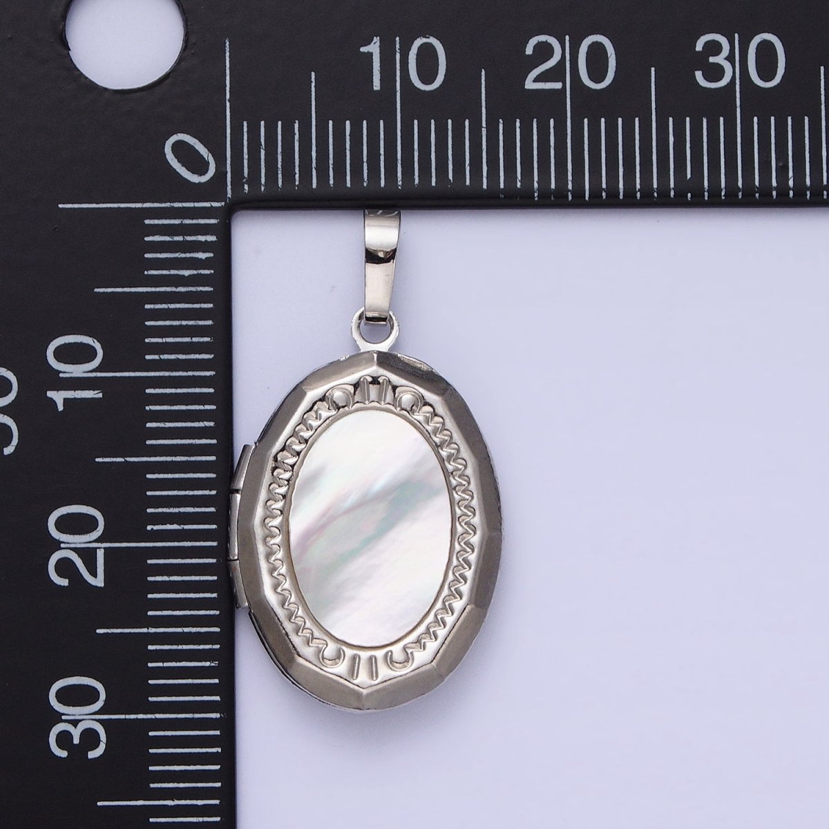 24K Gold Filled Shell Pearl Oval Geometric Engraved Locket in Gold & Silver | AA-367 AA-368