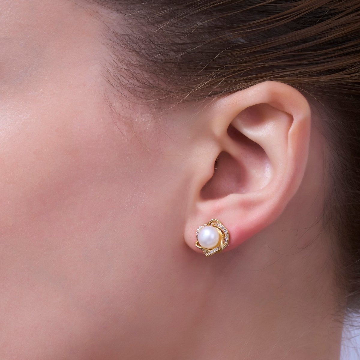 24K Gold Filled Shell Pearl Wave Micro Paved Stud Earrings | AB1103 - DLUXCA