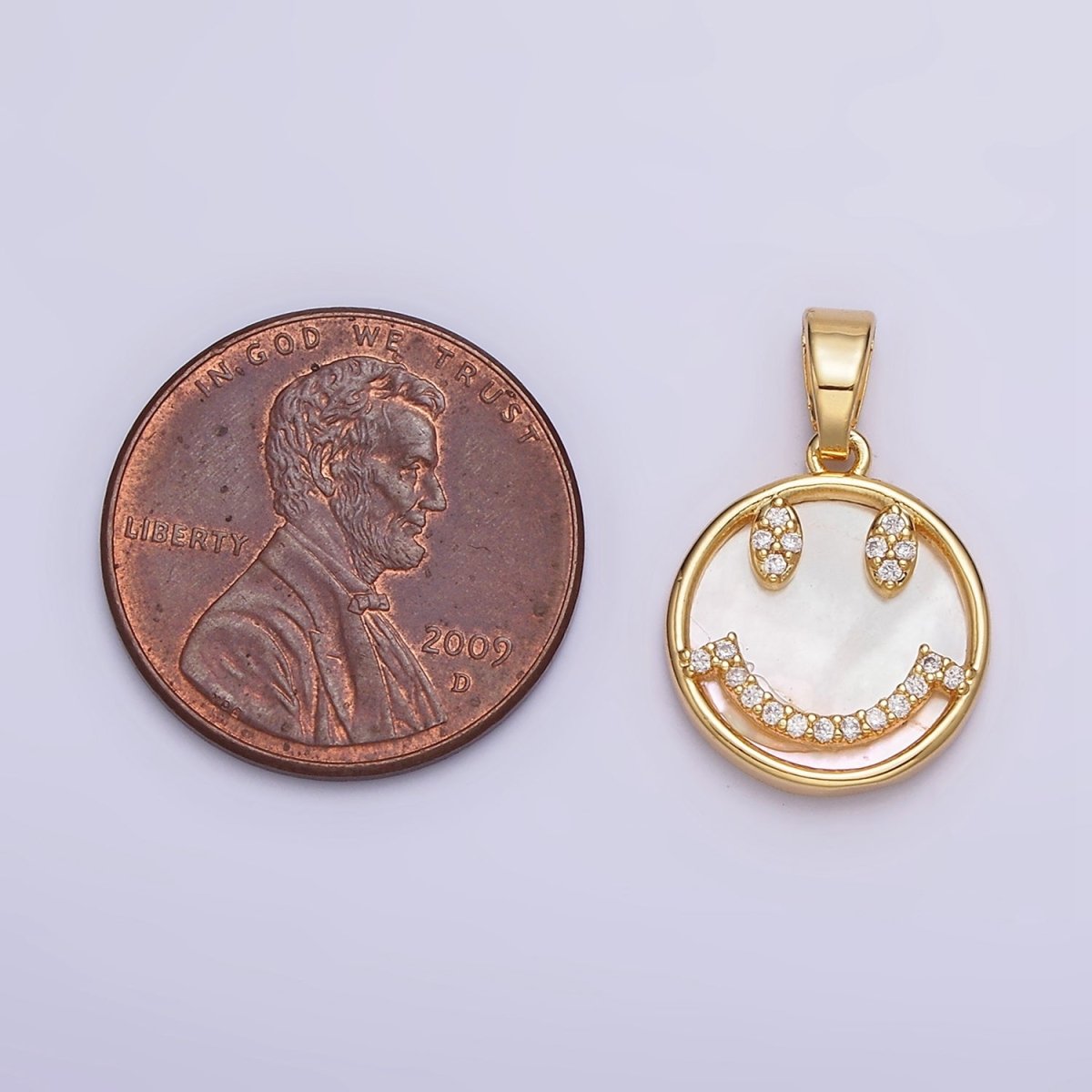 24K Gold Filled Smiley Face Micro Paved CZ Shell Pearl Round Pendant | AA584 - DLUXCA