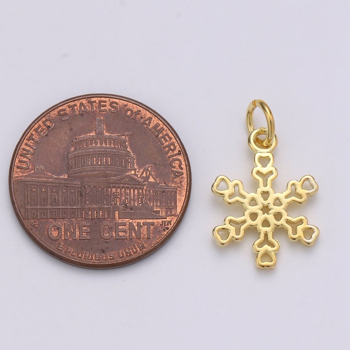 24K Gold Filled Snowflake Charm E-015 - DLUXCA