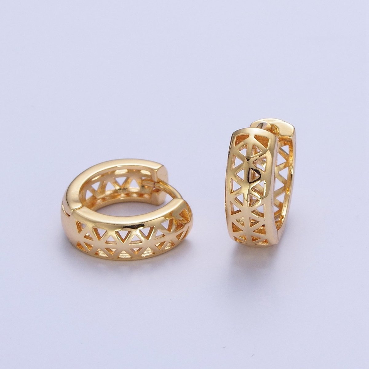24K Gold Filled Triangle Filigree Huggie Hoop Earrings in Gold & Silver T-040 AD-269