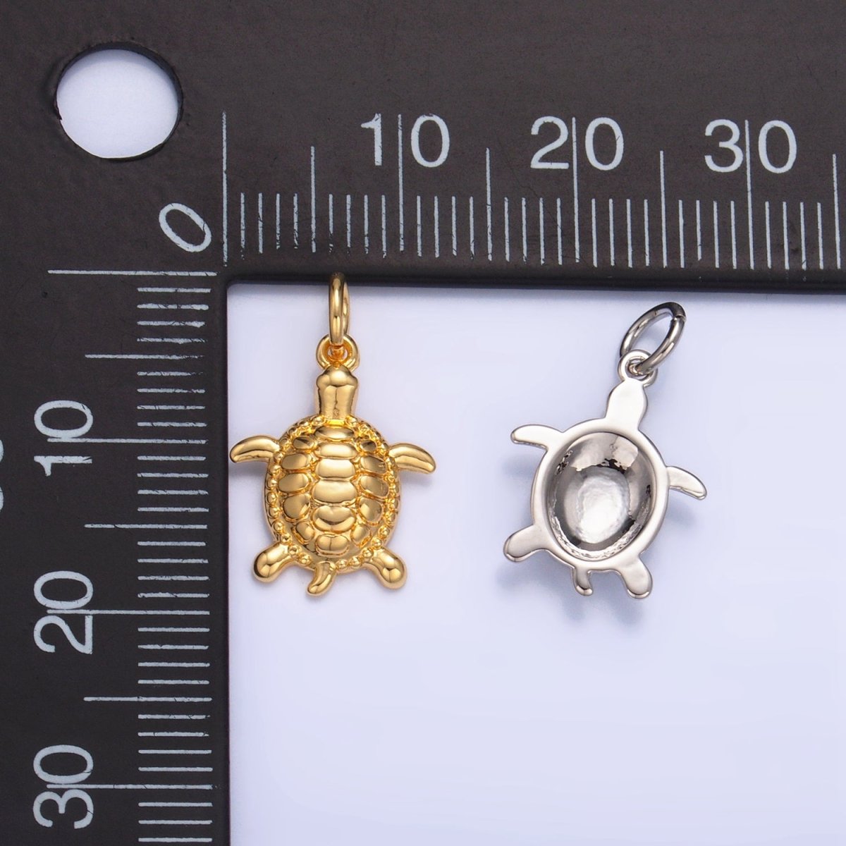 24K Gold Filled Turtle Minimalist Sea Ocean Animal Charm in Gold & Silver | AG836