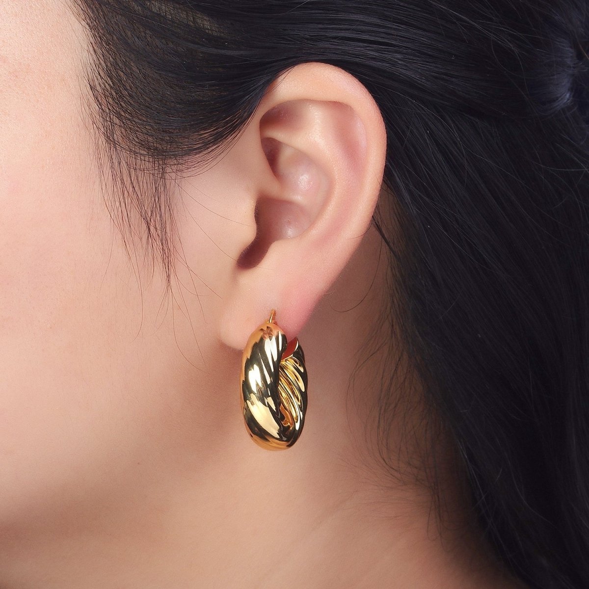 30mm Chubby Twisted Croissant French Lock Latch Earrings in Gold & Silver | AB144 AB145