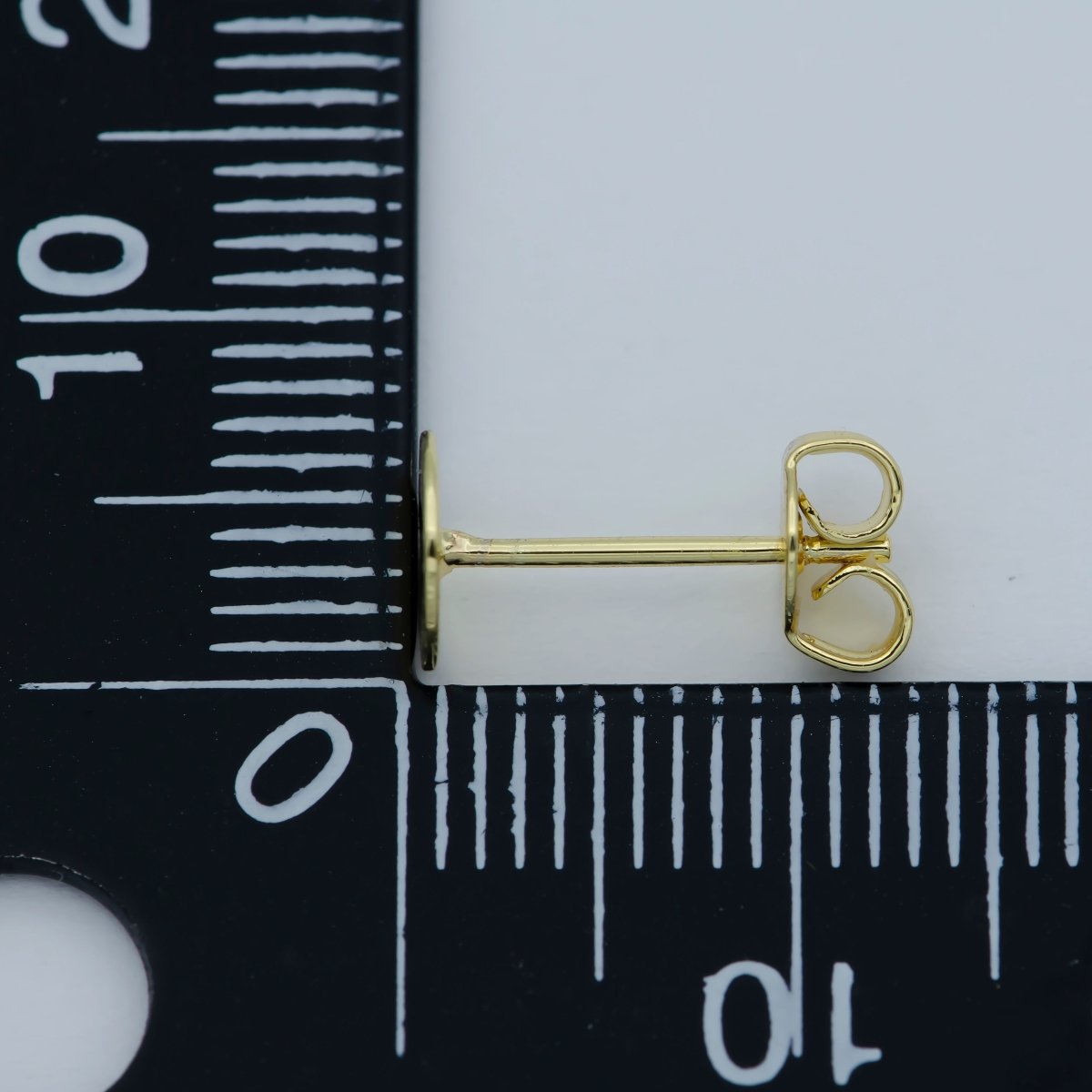 6mm, 8mm, 10mm Round Gold Earrings • Gold Stud Earrings • Circle Stud Round Tack Disc • 14k Gold Filled Geometric Round Earrings Post Stud L-391 L-392 L-393