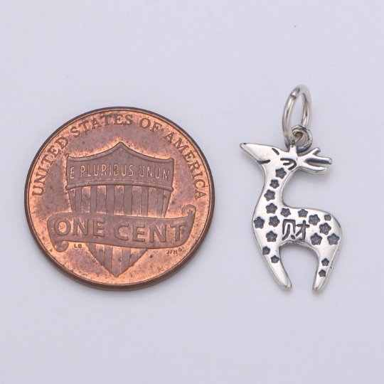 925 Sterling Silver Giraffe Charm, Animal Charm Silver Baby Giraffe Charm for Necklace Bracelet Earring, Zoo Animal Charm SL-113