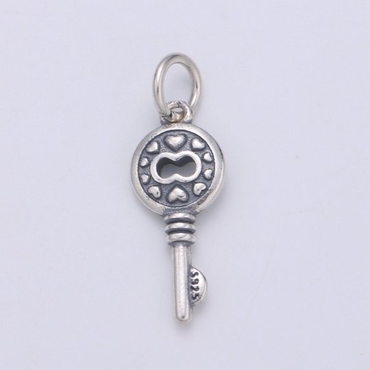 925 Sterling Silver Key Charm,  Circle Antique Key Charm Lock and Key Charm for Necklace Bracelet Earring Component Supply SL-115