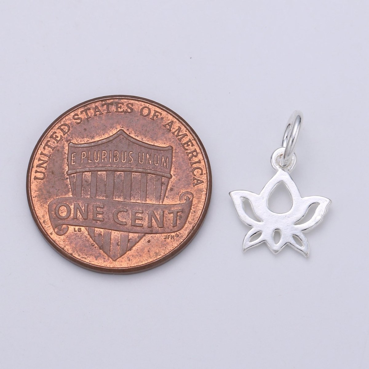 925 Sterling Silver Lily Charm, Floral Charm Silver Flower Charm for Necklace Bracelet Earring, Flower Charm SL-112