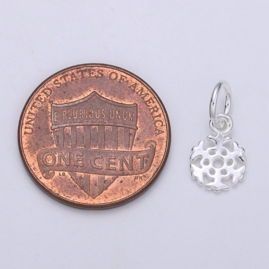925 Sterling Silver Snowflake Charm, Winter Charm Silver Snow Charm for Necklace Bracelet Earring, Christmas Charm SL-145