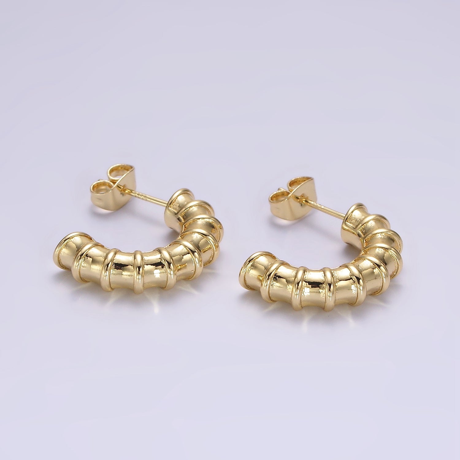 14K Gold Filled 20mm Multiple Lined Minimalist C-Shaped Hoop Earrings | AE172 - DLUXCA