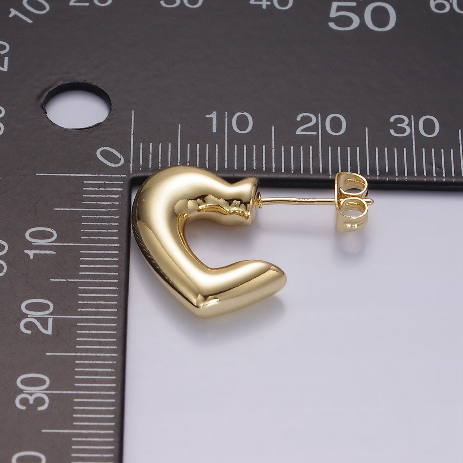 14K Gold Filled 20mm Heart Minimalist C-Shaped Hoop Earrings | AE174 - DLUXCA