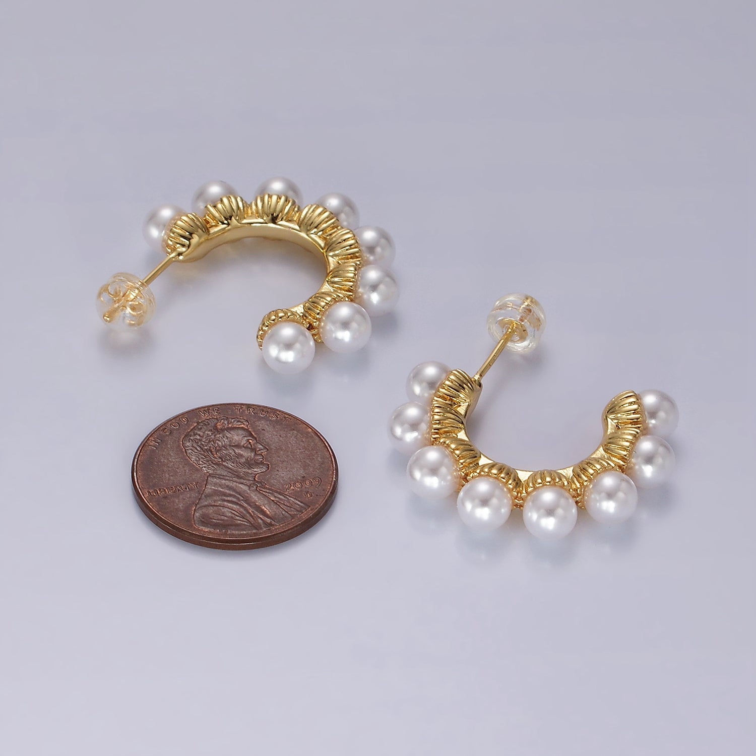 14K Gold Filled Pearl Dotted Lined C-Shaped Hoop Earrings | AE179 - DLUXCA