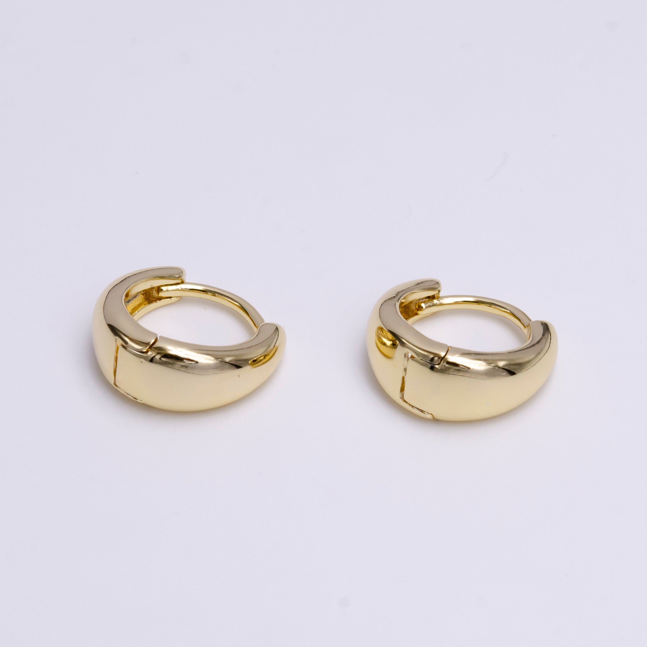 14K Gold Filled 13mm Minimalist Dome Huggie Earrings | AE578