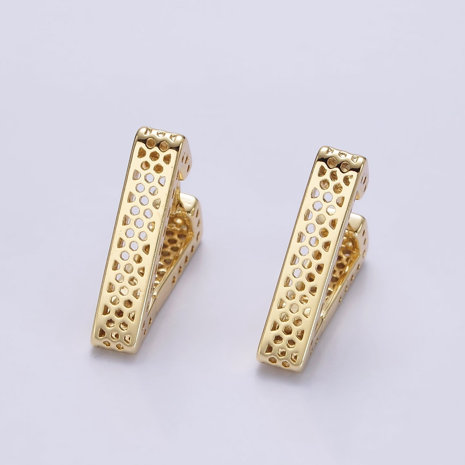 14K Gold Filled 20mm Heart Hexagonal Filigree Triangle Hoop Earrings | AE721 - DLUXCA