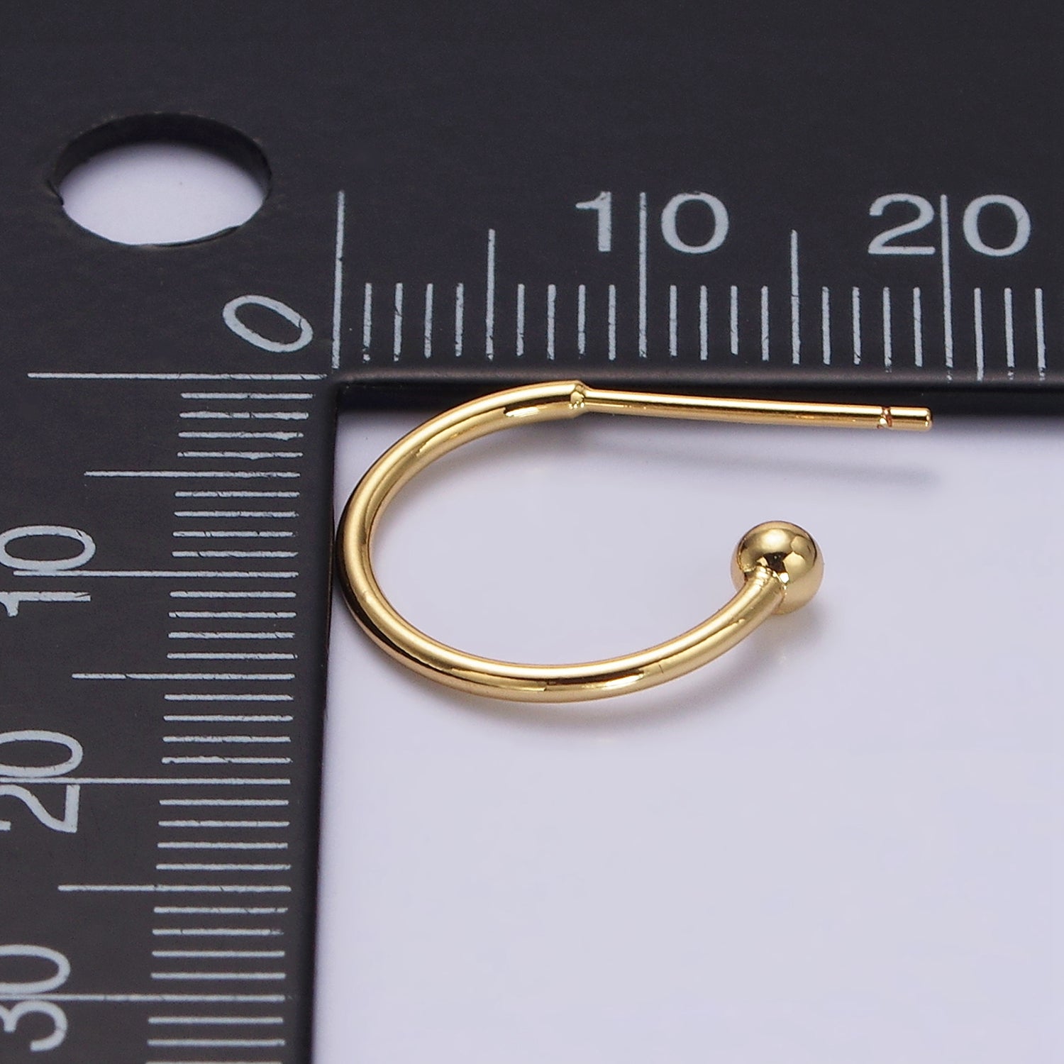 14K Gold Filled 15mm Minimalist Bubble Bead C-Shaped Hoop Earrings | AE761 - DLUXCA