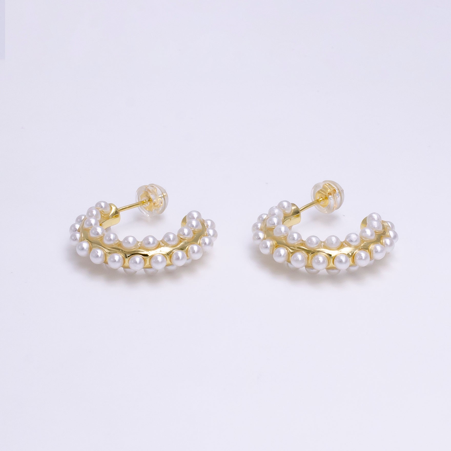 14K Gold Filled White Pearl Lined 20mm C-Shaped Hoop Earrings in Gold & Silver | AE799 AE800