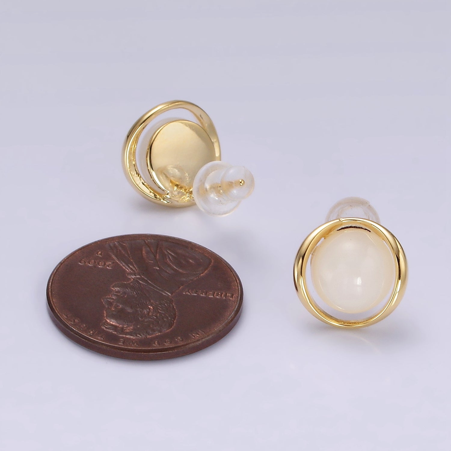 14K Gold Filled White Cat's Eye Open Round Stud Earrings in Gold & Silver | V280 V281 - DLUXCA