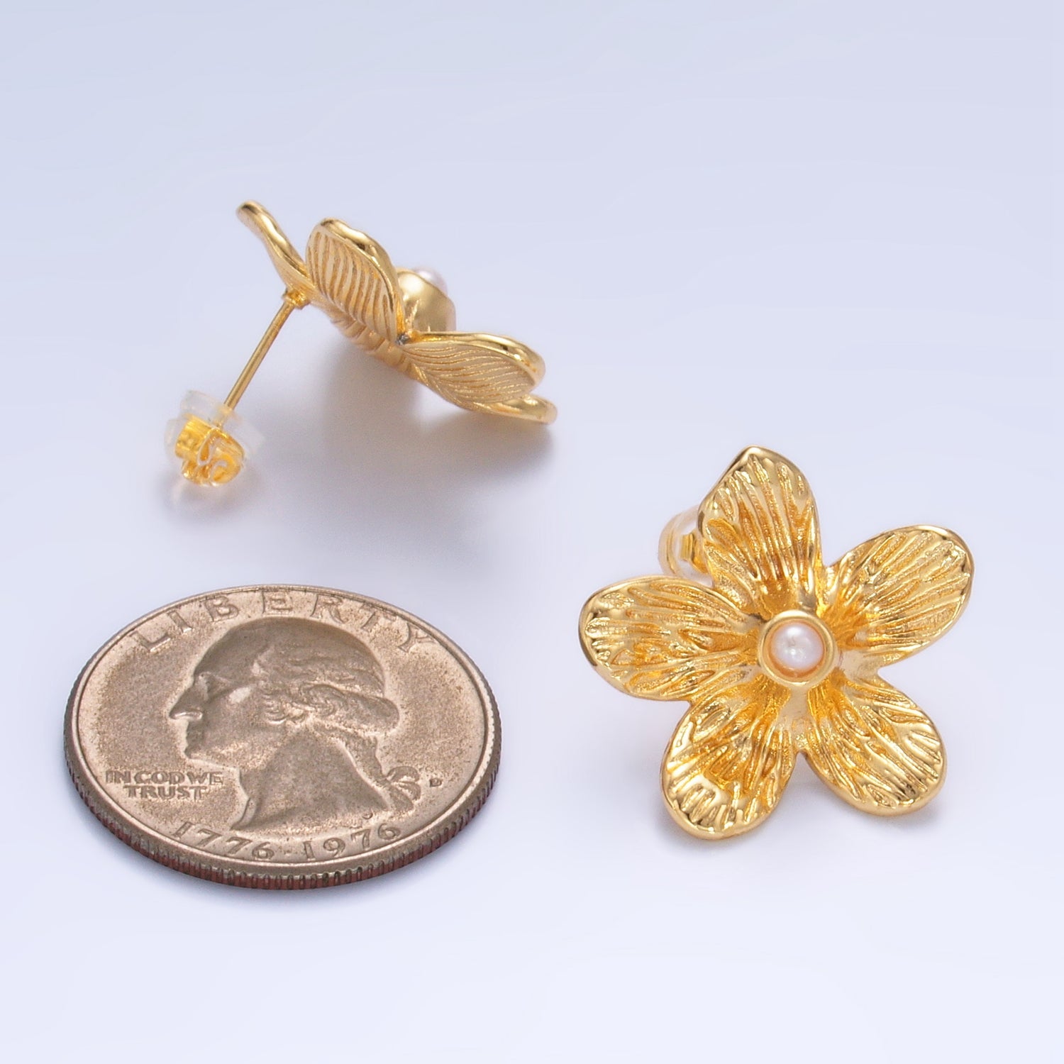 24K Gold Filled Shell Pearl Textured Flower Stud Earrings in Gold & Silver | P353 P354