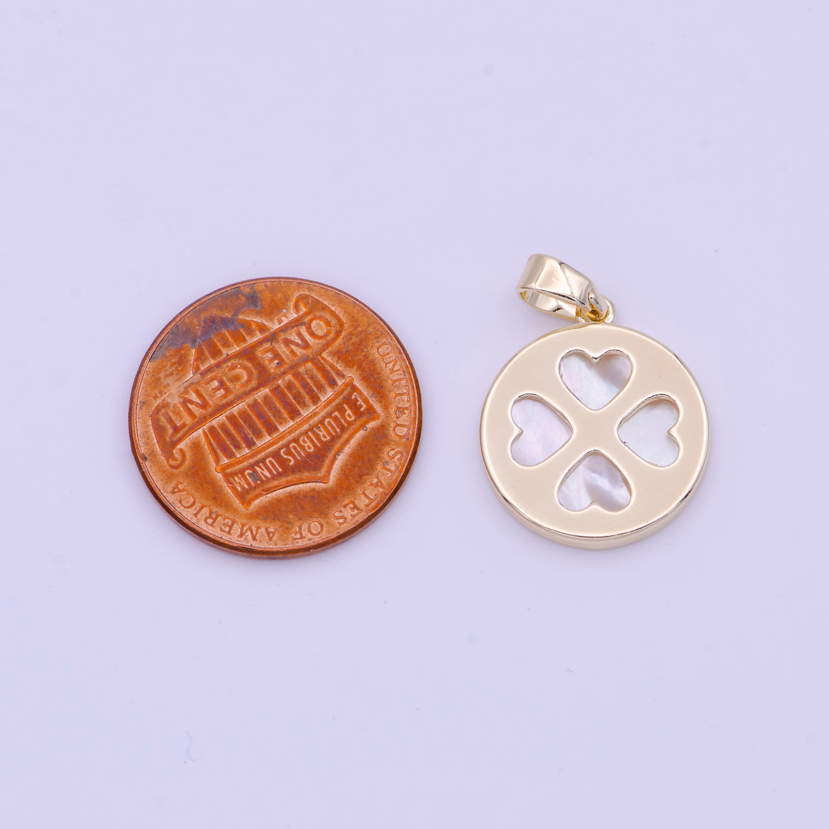 15mm Heart Petal Quatrefoil Clover Shell Pearl Bezel Double Sided Pendant in Gold & Silver | H159 H168