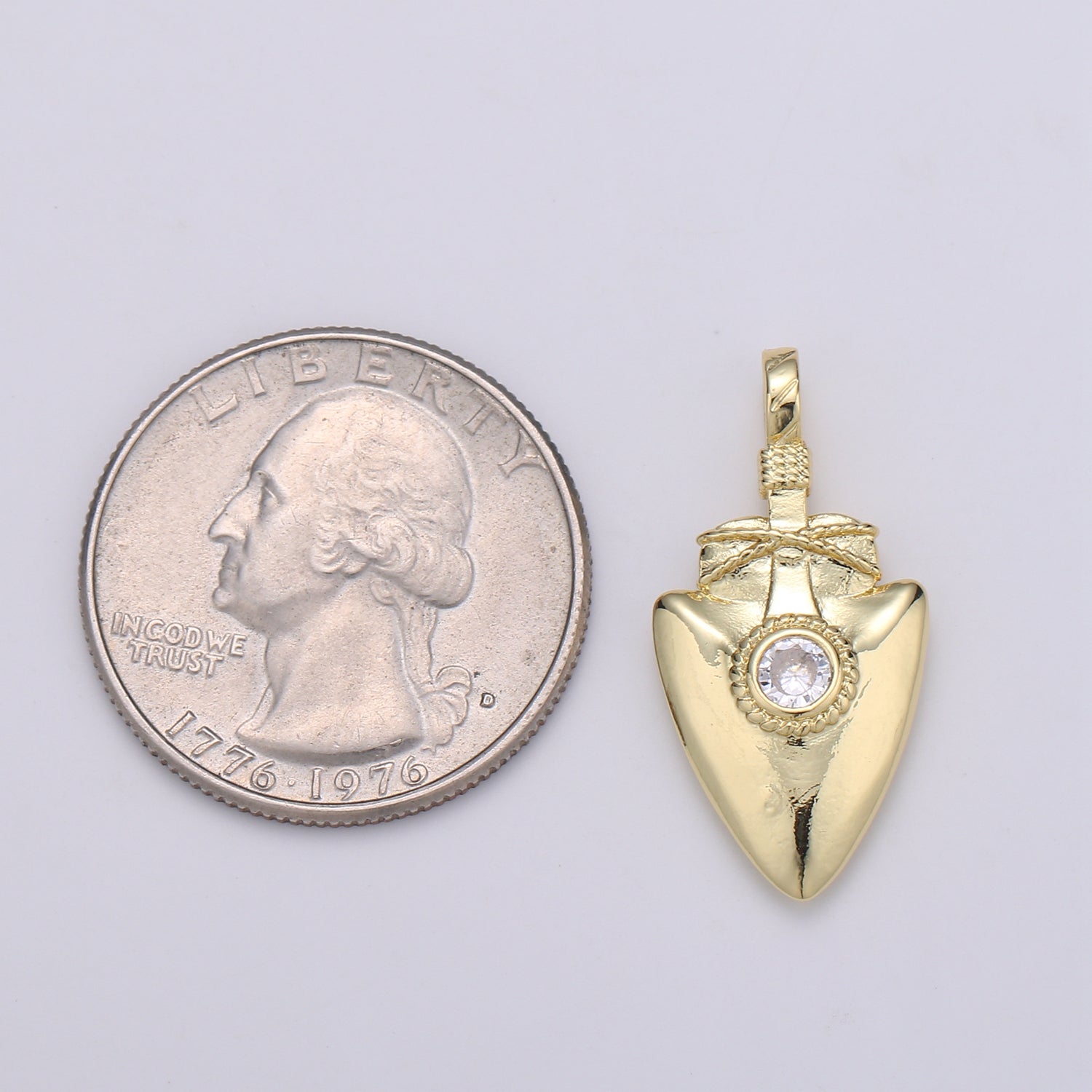 Gold Filled Jewelry Display Case Pendants - J061 - DLUXCA