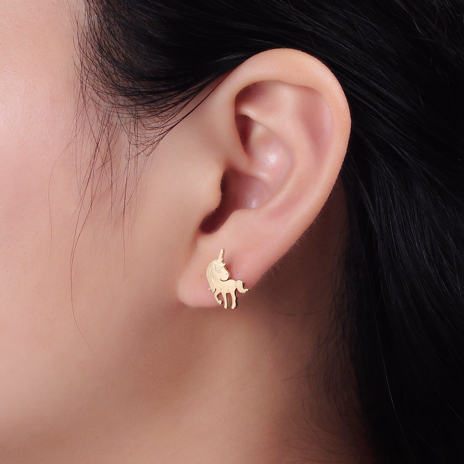 Stainless Steel 8mm Unicorn Animal Engraved Stud Earrings Set | AE729 - DLUXCA