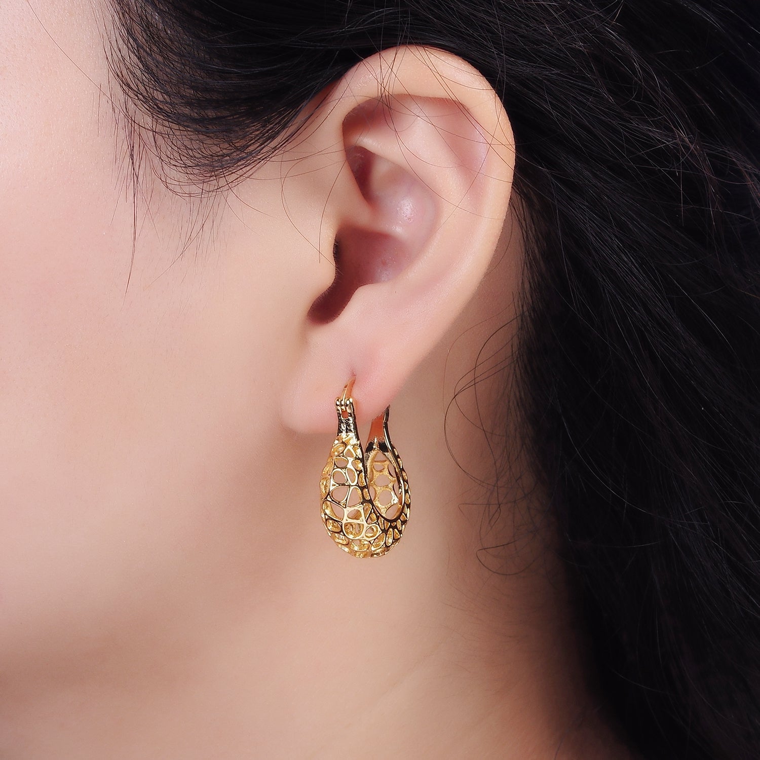 14K Gold Filled Geometric Filigree Open Dome French Lock Latch Hoop Earrings | AE222 - DLUXCA