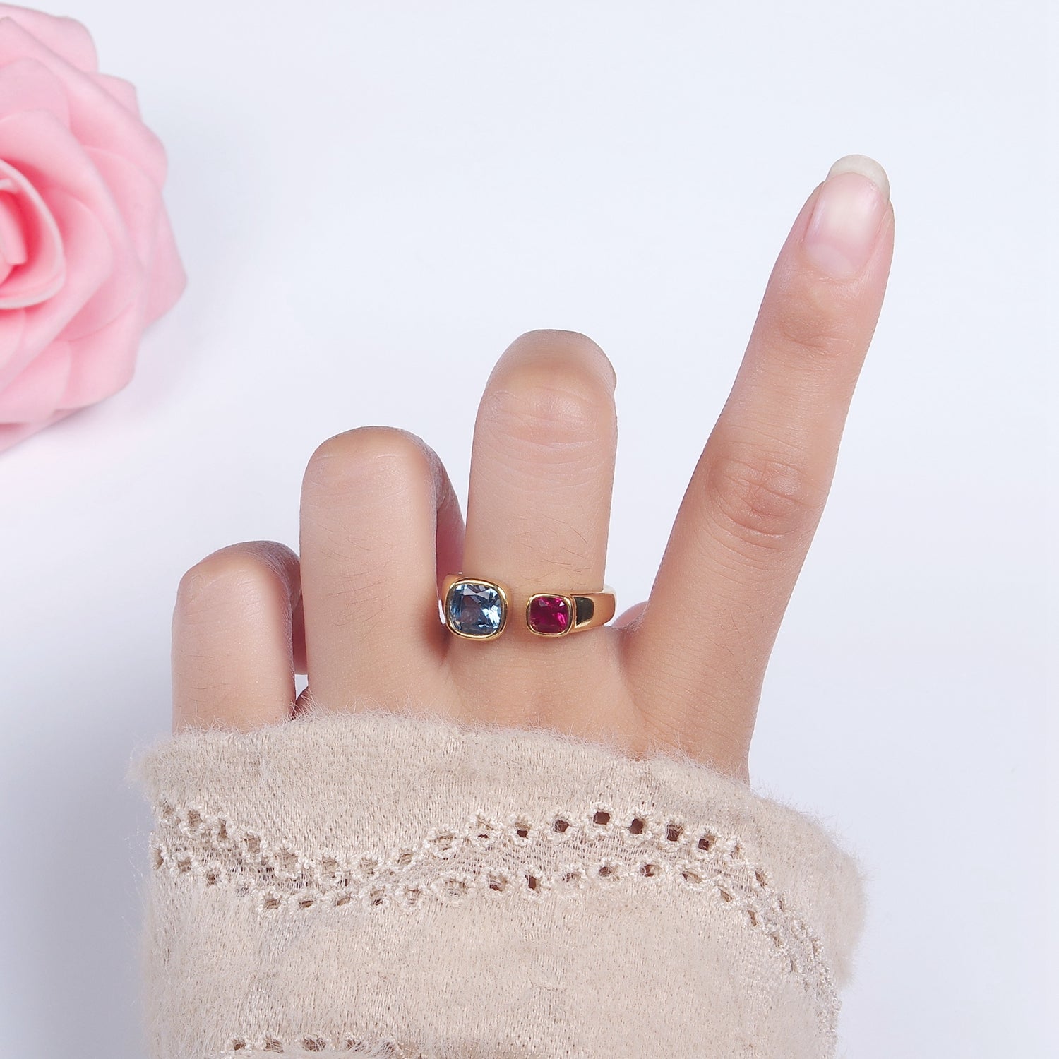 14K Gold Filled Red Blue Square CZ Open Claw Ring | O1059 - DLUXCA