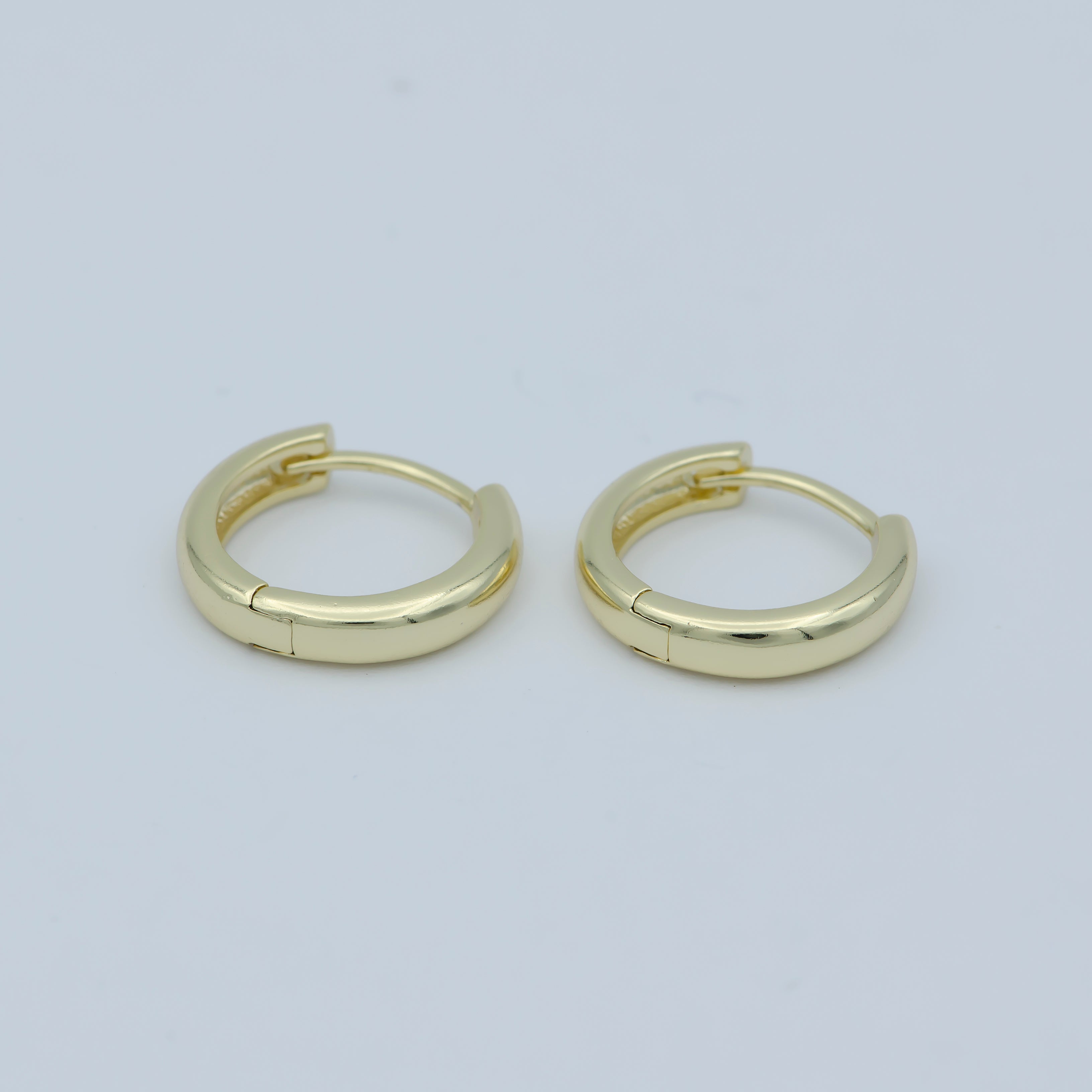 14K Gold Filled 13mm Minimalist Huggie Earrings | Leo-676 - DLUXCA